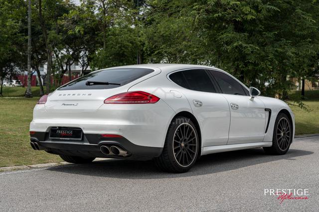 2013 Porsche Panamera S 3.0 Facelift Local Unit - 2