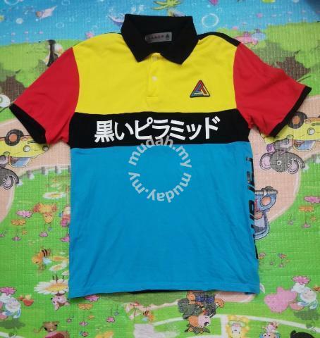 Black pyramid collar polo shirt 