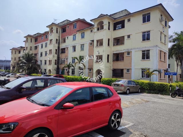 Prima Apartments (Kota Warisan Sepang) 1
