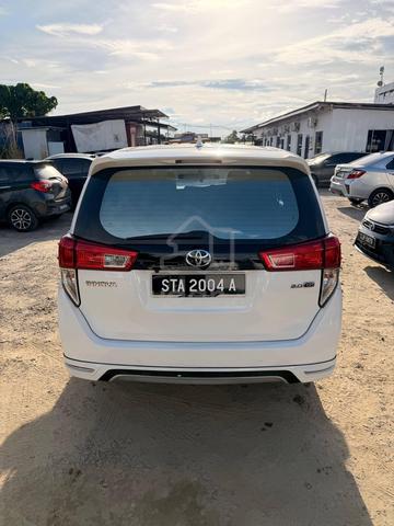 2017 Toyota INNOVA 2.0 E (A) - 3
