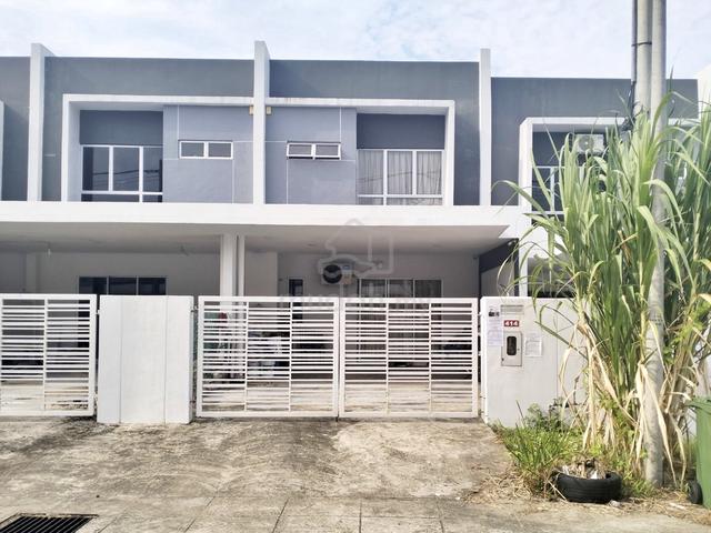 [-42%] 2 Storey Terrace House [Easily accessible via Jalan Apas] 1