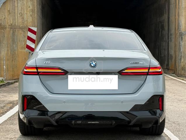 2024/2025 BMW i5 eDRIVE40 MSPORT G60 Brooklyn Grey - 4