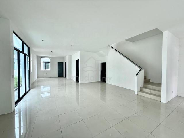 Desa Impian II ,Intermediate Corner 2 Terrace For Sell|Side Land 10ft 1