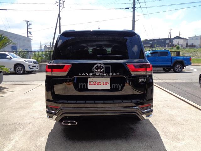 2025 Toyota LANDCRUISER 3.4 300 ZX (A) - 4