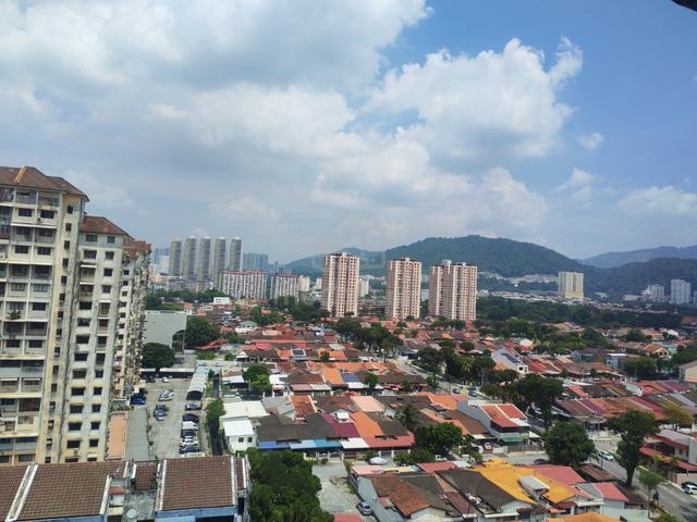Desa Green Apartment (Jelutong) 1