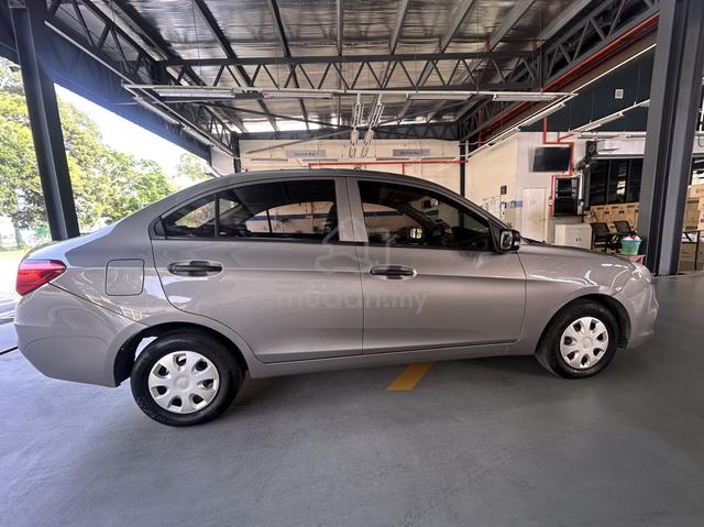 2017 Proton SAGA 1.3 STANDARD CVT MY16 BT P2-13A - 1
