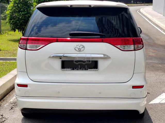 Local Estima 2-PWR-Door 2015 Toyota PREVIA 2.4 G - 4