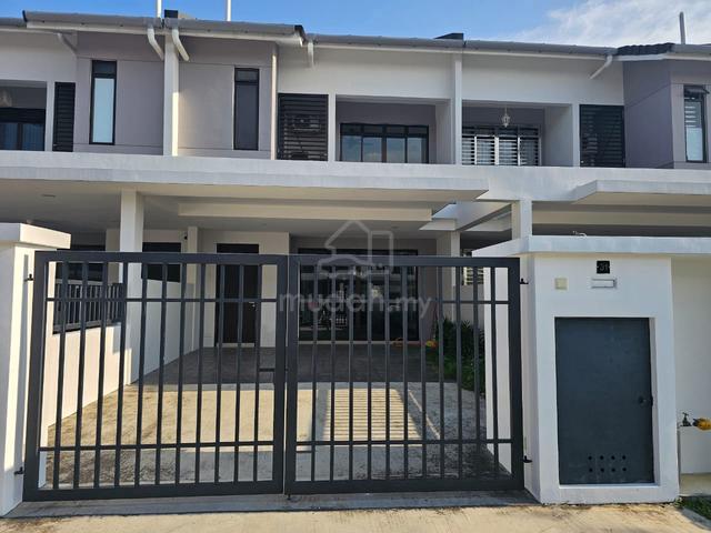 2 Storey Terrace, Aspira Parkhome Residence, Gelang Patah, Johor 1