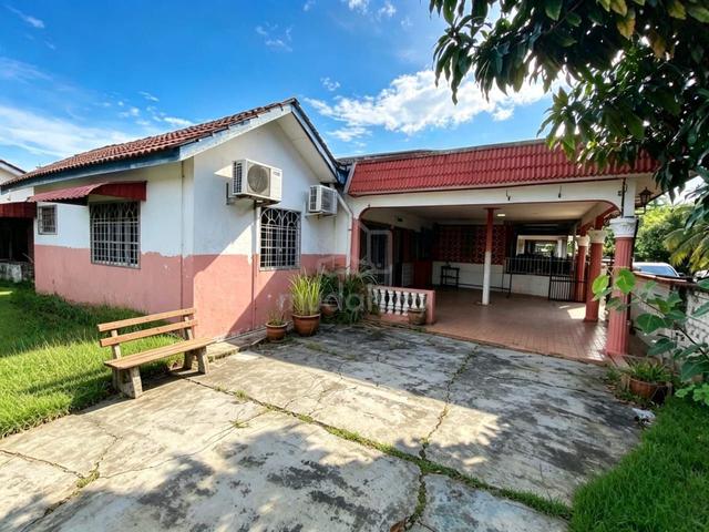 [FREEHOLD CORNER LOT]Single Storey Taman Temiang Jaya,Sikamat FOR SALE 1