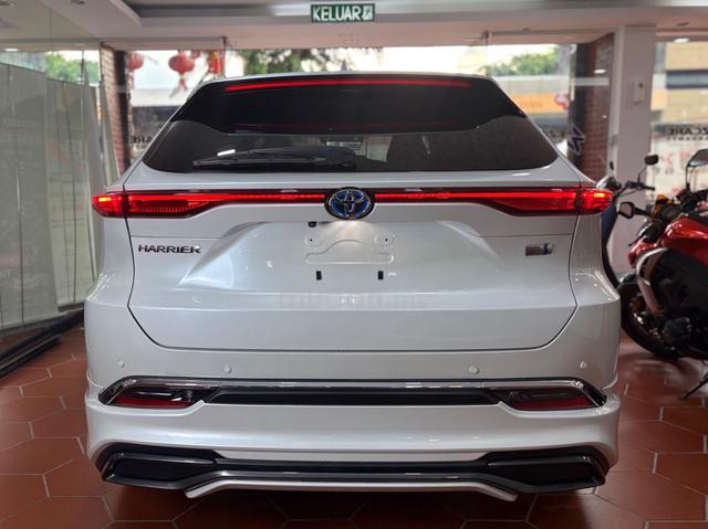 2023 Toyota HARRIER 2.0 Z Hybrid 14k KM Ori Japan - 4