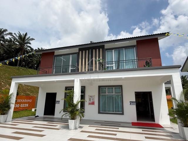 ZERO DOWNPAYMENT Rm1400🔥 FREEHOLD 2 Sty Paya Rumput Cheng Melaka 1