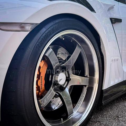 2018 Nissan GT-R 3.8 RECARO S (A), UK SPEC - 4