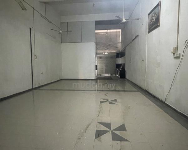 Paya Tiga Bukit Setongkol Ground Floor Shop Facing Main Road 4