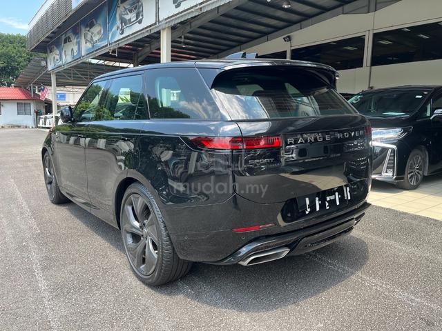 2022 RANGE ROVER 3.0 SPORT Petrol Launch Edition - 4