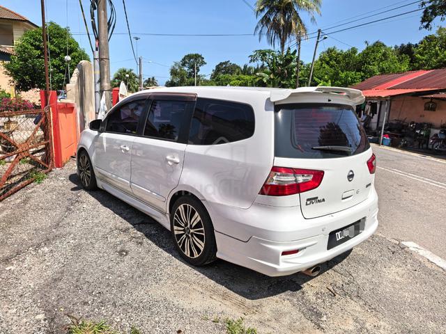 2013 Nissan GRAND LIVINA 1.8 IMPUL MC FACELIFT (A) - 2