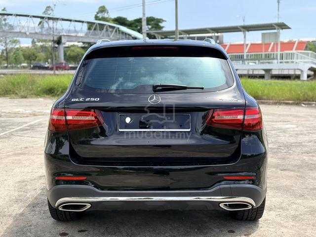 2017 Mercedes Benz GLC-C250 4MATIC AMG Line - 2