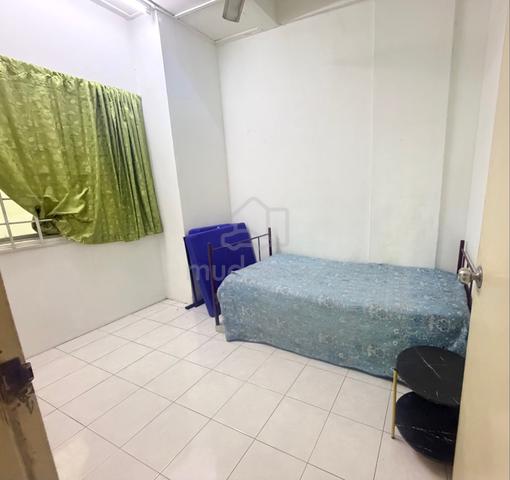 Bilik sewa sharing lelaki shj -Taman medan 1