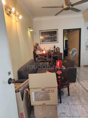 Palma Apartment (Bandar Country Homes) 1