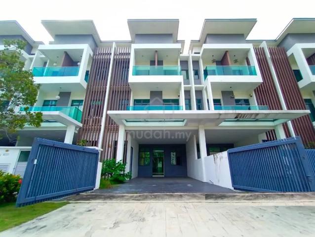 Reflexion Pool Villa @ Bandar Nusaputra Timur, Puchong South 1