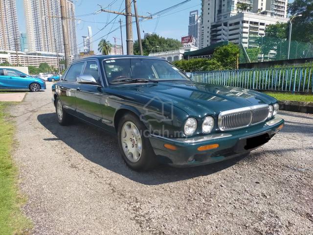1999 Jaguar DAIMLER (X300) 4.0 i V8 (A) LWB - 1