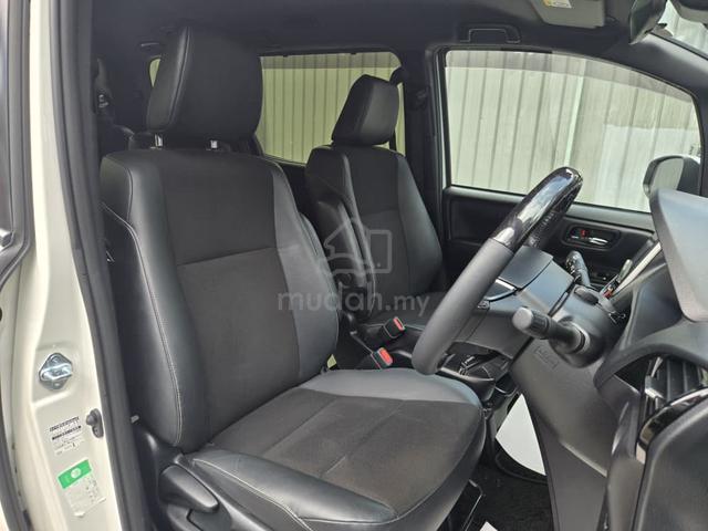 2021 Toyota NOAH 2.0 SI WXB 3(Unreg)8yearWarranty - 3