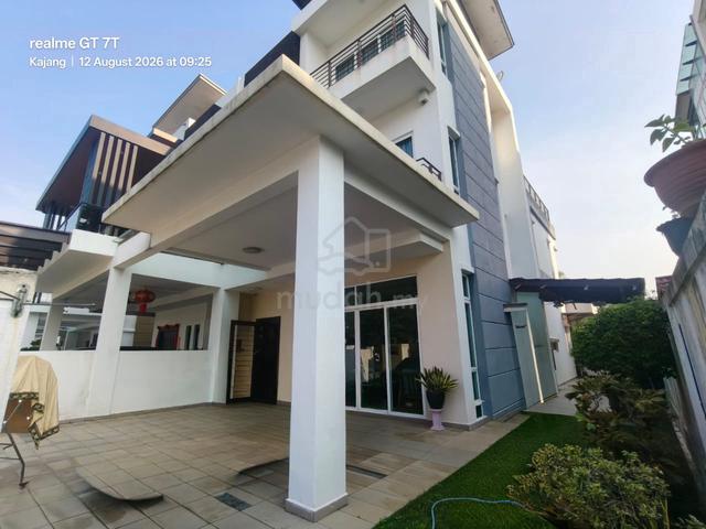 Extended Kitchen - 3 Storey Semi D Suria Villa Taman Rakan Sungai Long 1