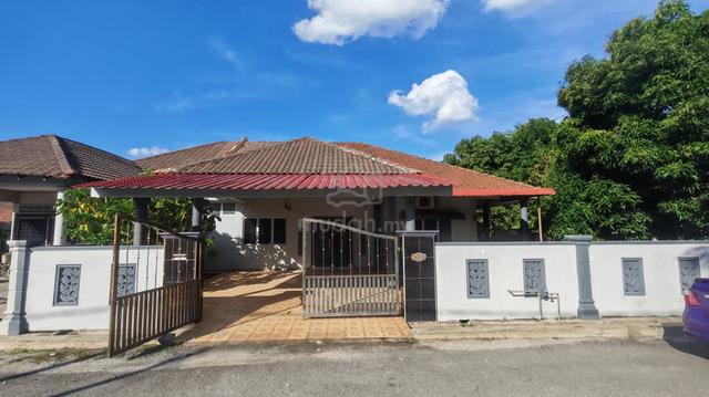 [Renovated] Semi-D Corner Lot Taman Gudang Rasau Perdana, Kuantan KPTM 1