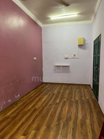 Rumah untuk disewa Teratak Aman Bukit Changgang Banting selangor 1