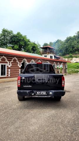 2010 Nissan NAVARA 2.5 CALIBRE (A) - 5