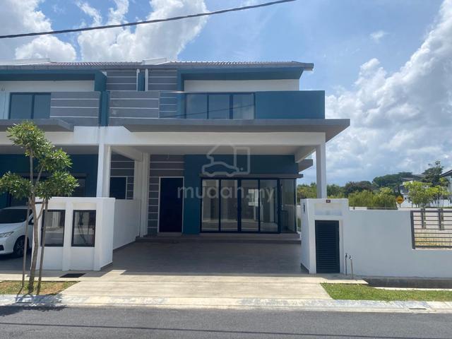 Gated Guarded *READY TO MOVE IN* Near Ayer Keroh Tol 1