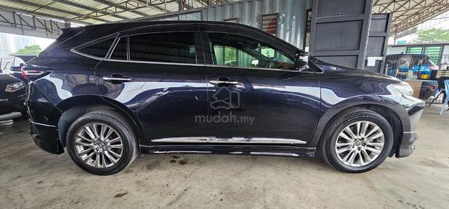 2018 Toyota HARRIER 2.0 PREMIUM ASU60 (A) - 4