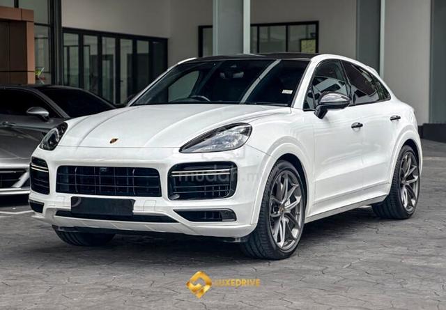 2020 Porsche CAYENNE TURBO 4.0 (A) - 1