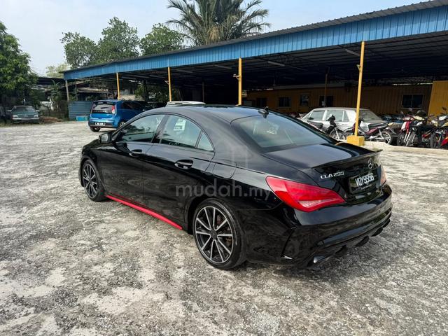 2016 Mercedes Benz CLA200 AMG Coupe Sports Sedan - 5