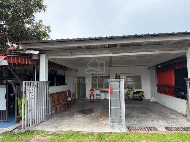 Teres setingkat Taman Ayer Keroh Height Melaka teres setingkat 1