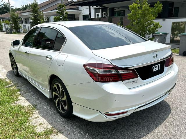 2017 Honda ACCORD 2.0 VTi-L FACELIFT (A) - 4