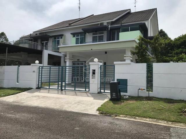 Nusa Duta 2 Semi D for rent 1