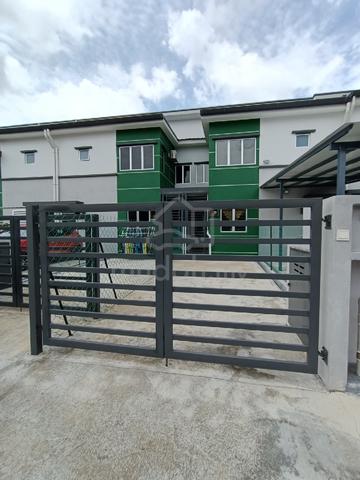 Townhouse (unit bawah) - Taman Sri Tanjung, Semenyih, Selangor 1