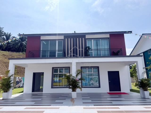 FREEHOLD Double Storey House Cheng FULL LOAN Near Toll Melaka 1