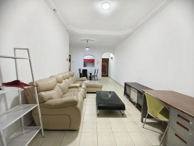 Prima Regency 1
