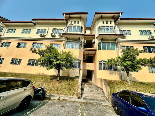 Vista Seri Putra Apartments 1