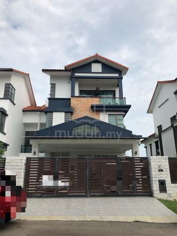 3 Storey Semi-D @ MONT CALLISTA, TAMAN PULAI BAYU 1