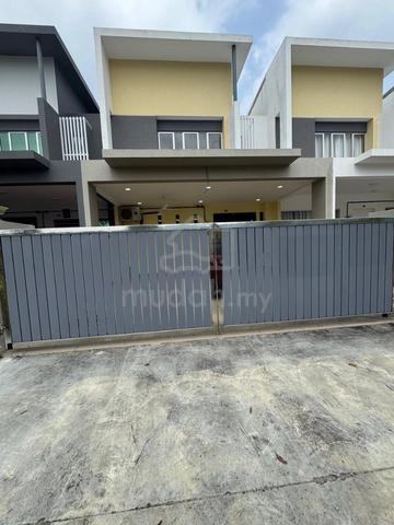 Impiana Damai | Bandar Sri Impian, Kluang | 4R3B | 2,325 sqft 1