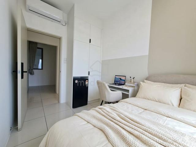 Vivo Condominium Batu Kawan FEMALE ONLY UNIT For RENT 1