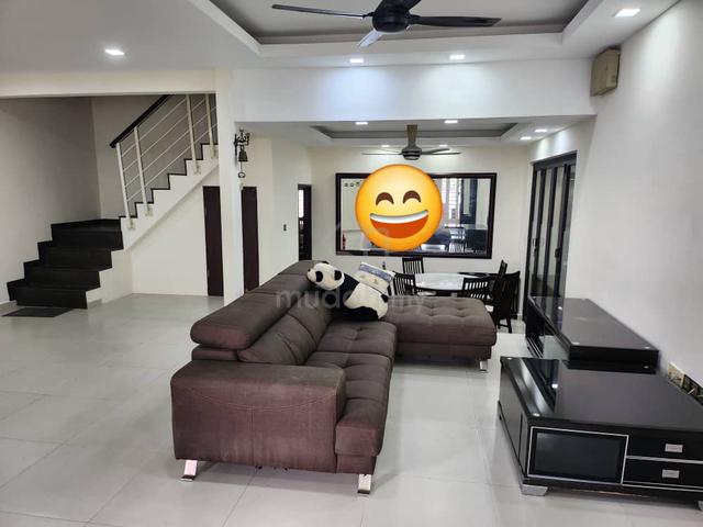 Best Rent Double Storey Terraced 4B3B in Ss2 Petaling Jaya For Rent 1