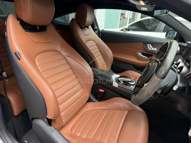 2019 Mercedes Benz C300 2.0 COUPE AMG LINE OFFER - 4