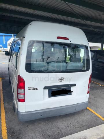 2007 Toyota HIACE 2.7 petrol (M) full service rec - 2