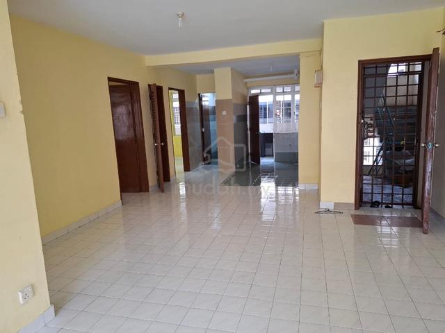 Apartment Tanjung Puteri Resort 1