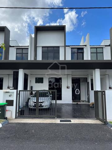 Open Facing✅Gated Guarded✅La Casa Lunas📍 1