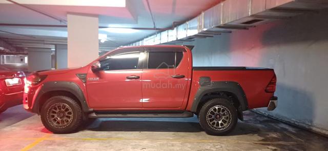 2019 Toyota HILUX 2.4 L-EDITION FACELIFT (A) - 4