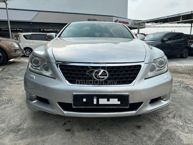 2010 Lexus LS460 4.6 FACELIFT Accept Credit Card - 3